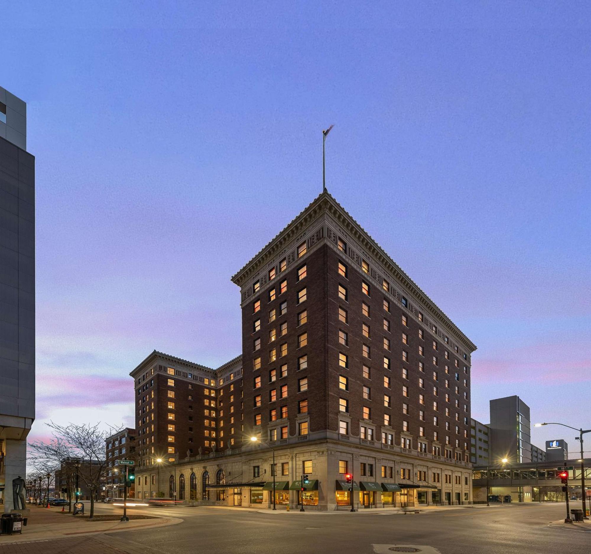 Des Moines, Curio Collection By Hilton 4* Des Moines